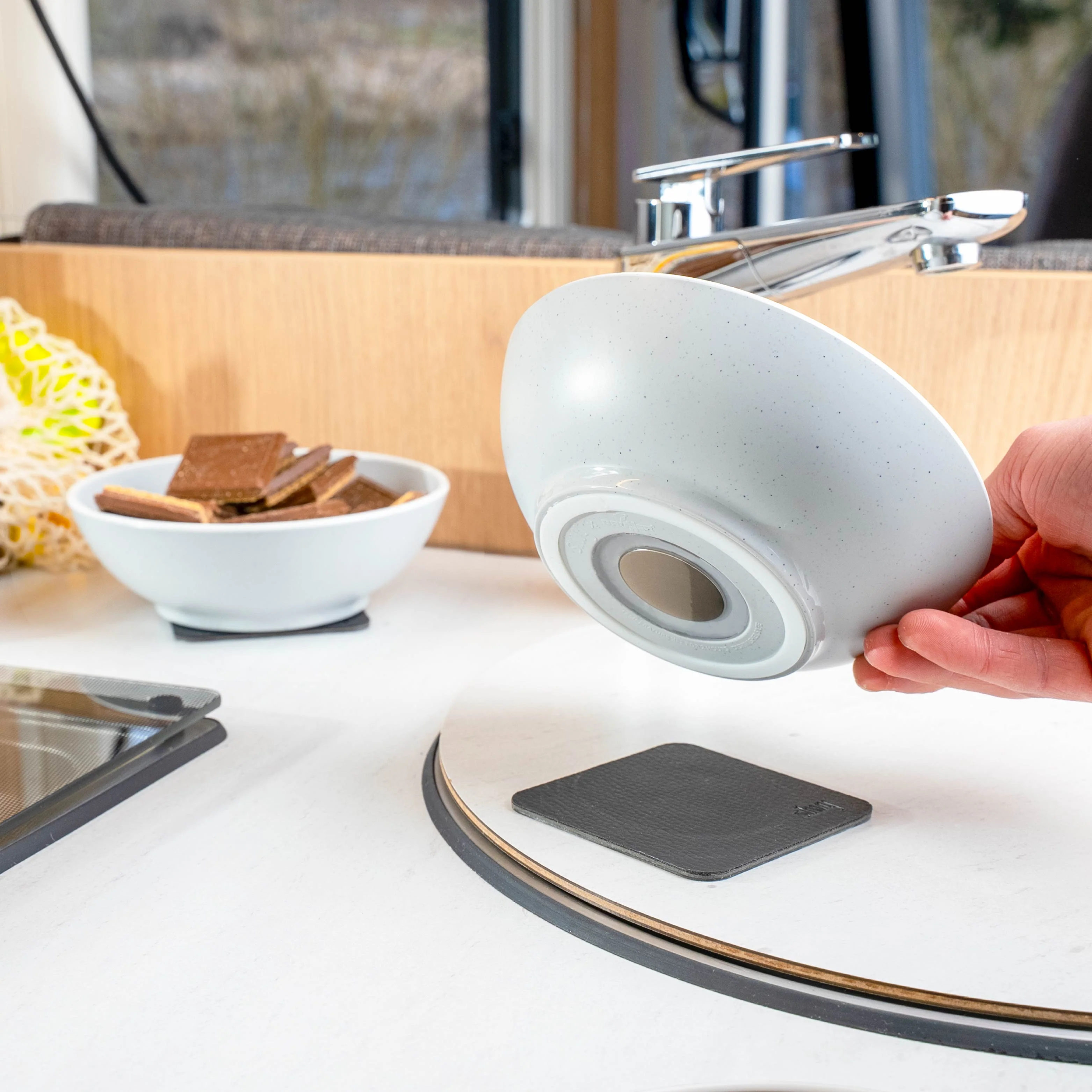 Magnet-Kunststoffbowls DOLOMIT WHITE ⌀ 16 cm - Image 3