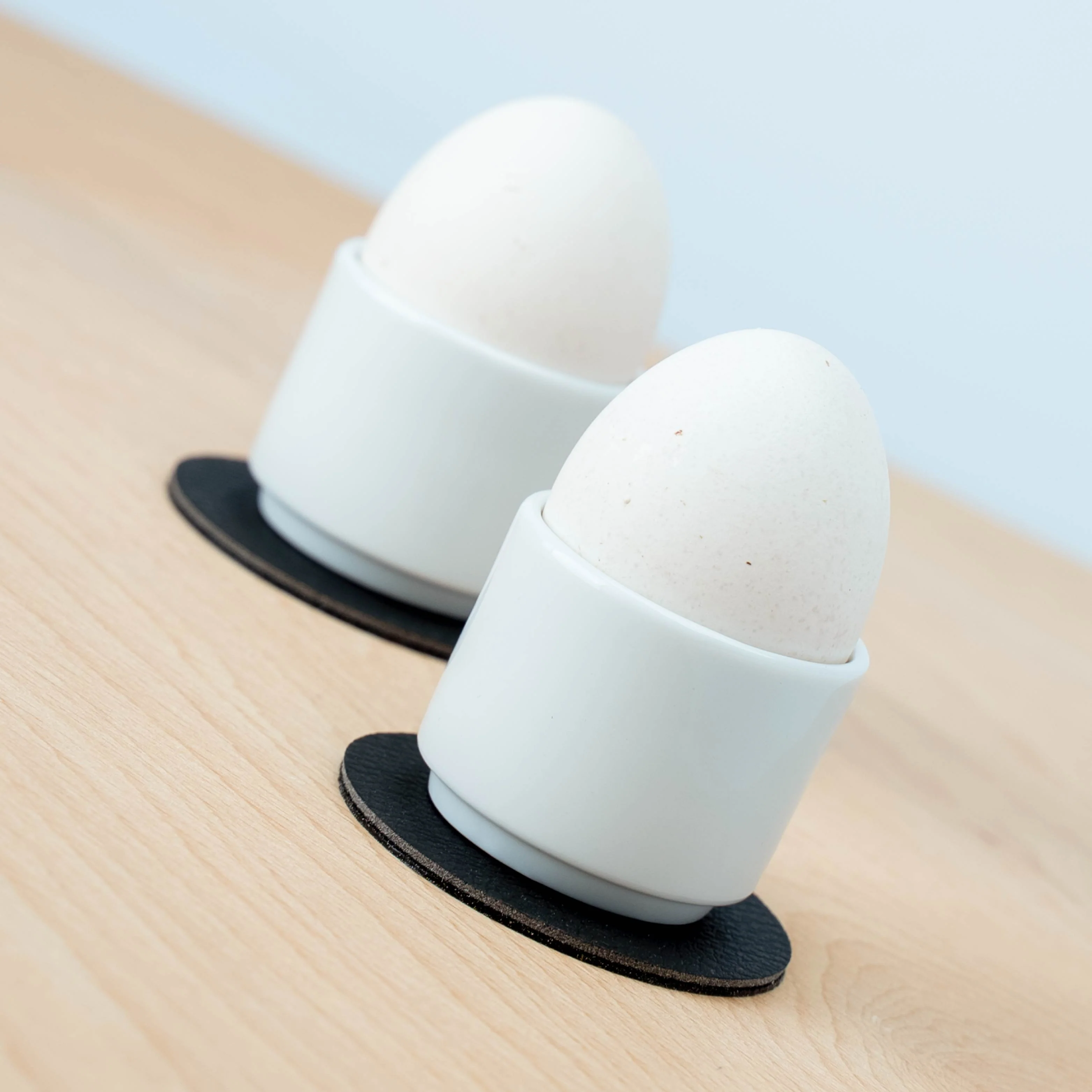 Magnet-Porzellan-Eierbecher